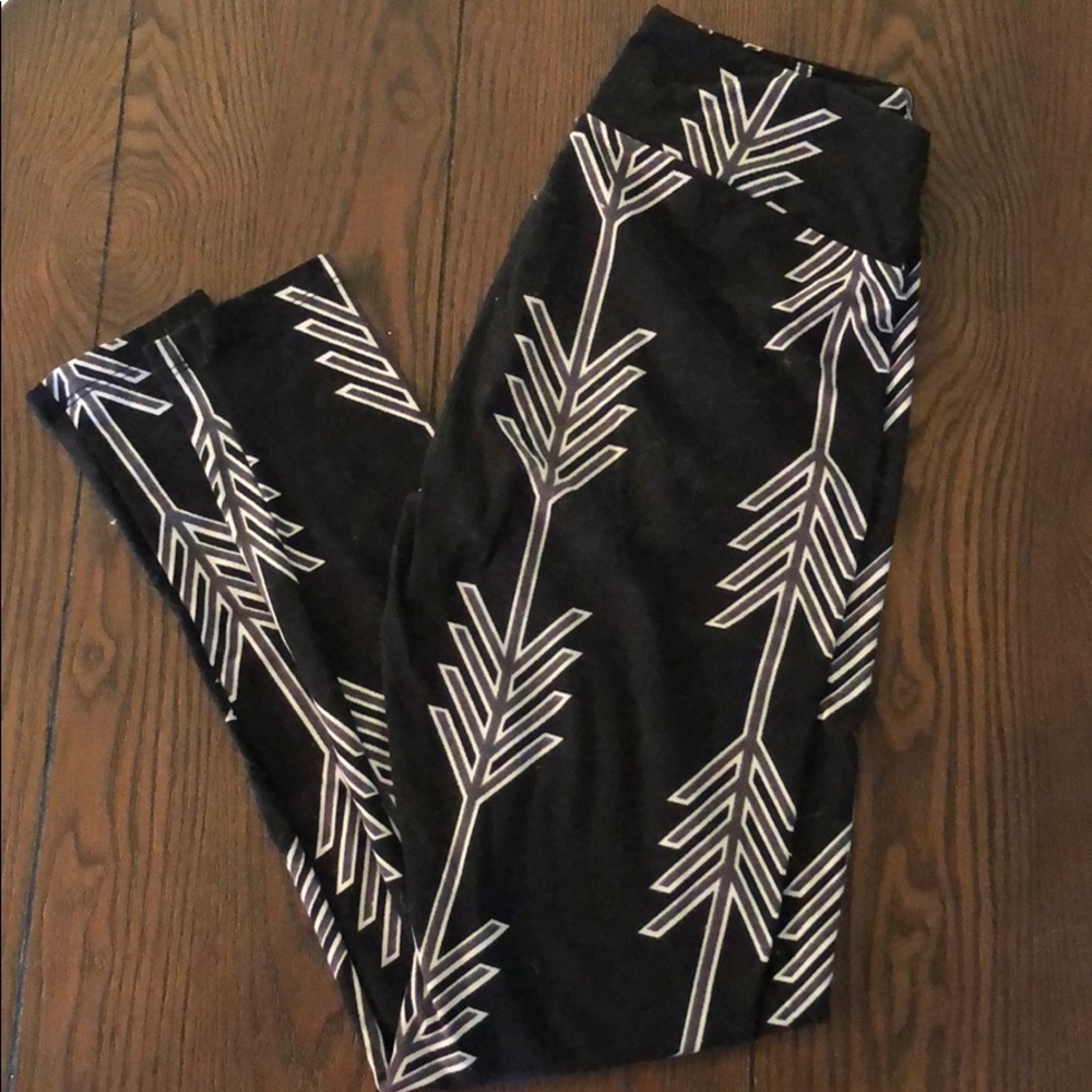 EUC LuLaRoe Leggings - One Size